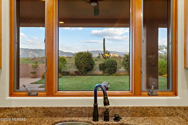 8701 E Tumbling H Ranch Place, Vail, AZ 85641