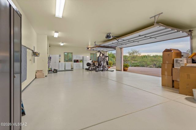 8701 E Tumbling H Ranch Place, Vail, AZ 85641