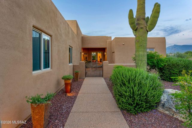 8701 E Tumbling H Ranch Place, Vail, AZ 85641