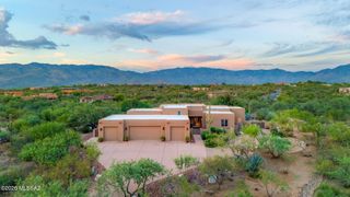 8701 E Tumbling H Ranch Place, Vail, AZ 85641