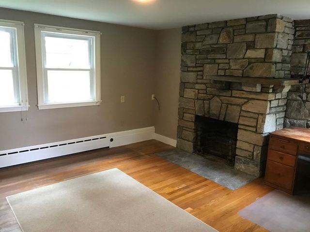 229 Worcester-Providence Turnpike, Sutton, MA 01590