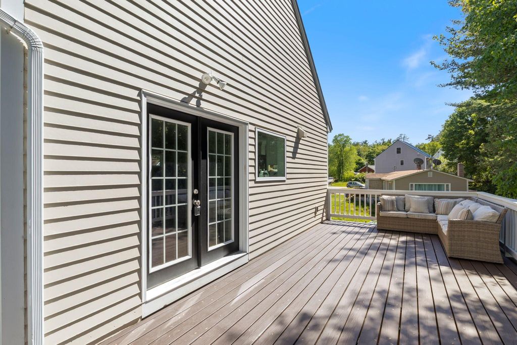 27 Emerson Street, Sanford, ME 04073 — photo 4
