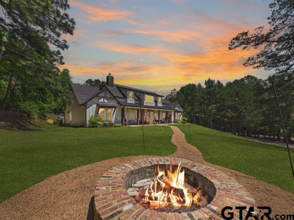 10815 FM 314 N, Brownsboro, TX 75756