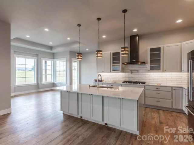 5743 Lake Pointe Drive, Granite Falls, NC 28630