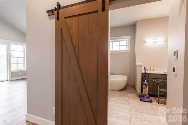 5743 Lake Pointe Drive, Granite Falls, NC 28630