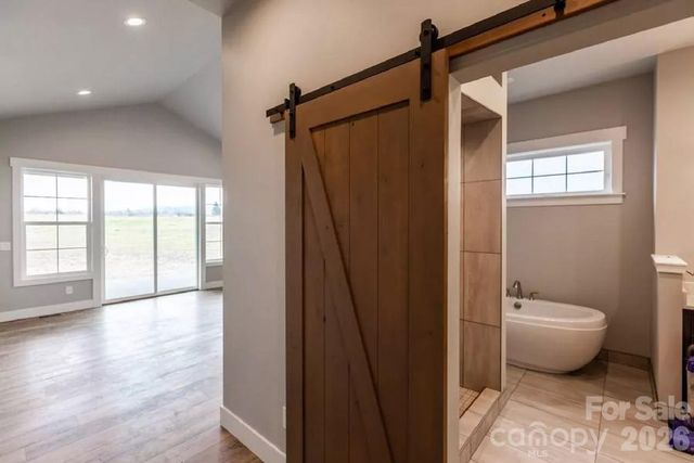 5743 Lake Pointe Drive, Granite Falls, NC 28630