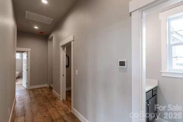 5743 Lake Pointe Drive, Granite Falls, NC 28630