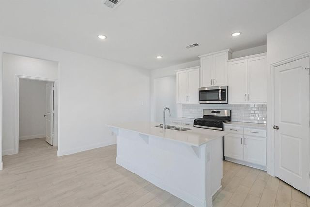 501 Portina Drive, Anna, TX 75409