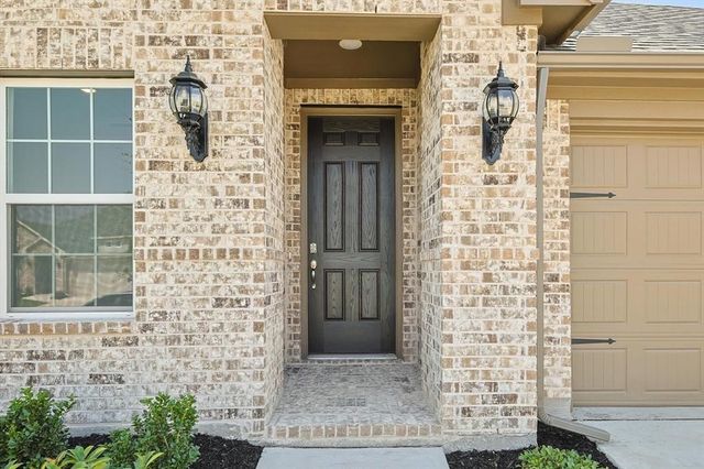 501 Portina Drive, Anna, TX 75409