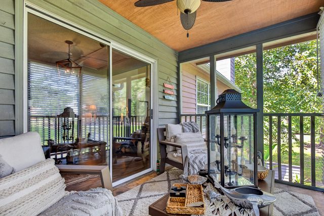 7921 Cricket Court E, North Charleston, SC 29418