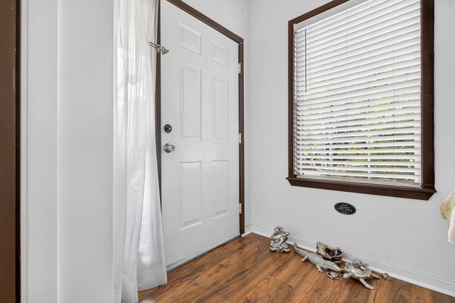 7921 Cricket Court E, North Charleston, SC 29418