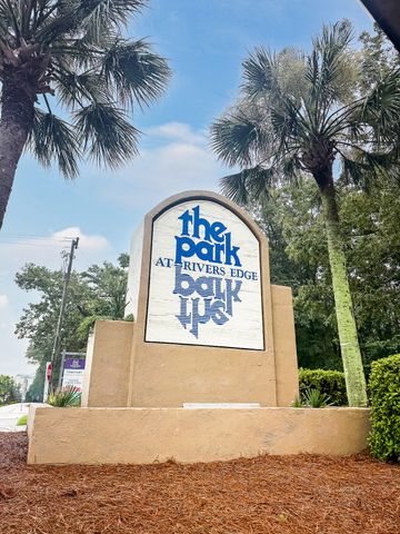 7921 Cricket Court E, North Charleston, SC 29418