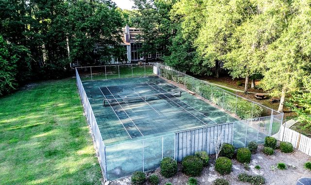 7921 Cricket Court E, North Charleston, SC 29418