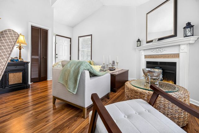 7921 Cricket Court E, North Charleston, SC 29418