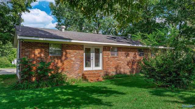 37 Park Lane, Rainsville, AL 35986