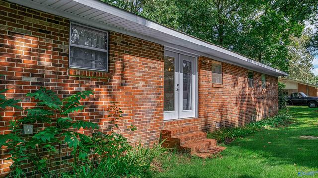 37 Park Lane, Rainsville, AL 35986