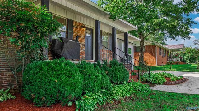 37 Park Lane, Rainsville, AL 35986