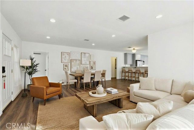 202 Mira Mar, Long Beach, CA 90803