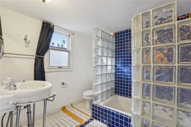 202 Mira Mar, Long Beach, CA 90803