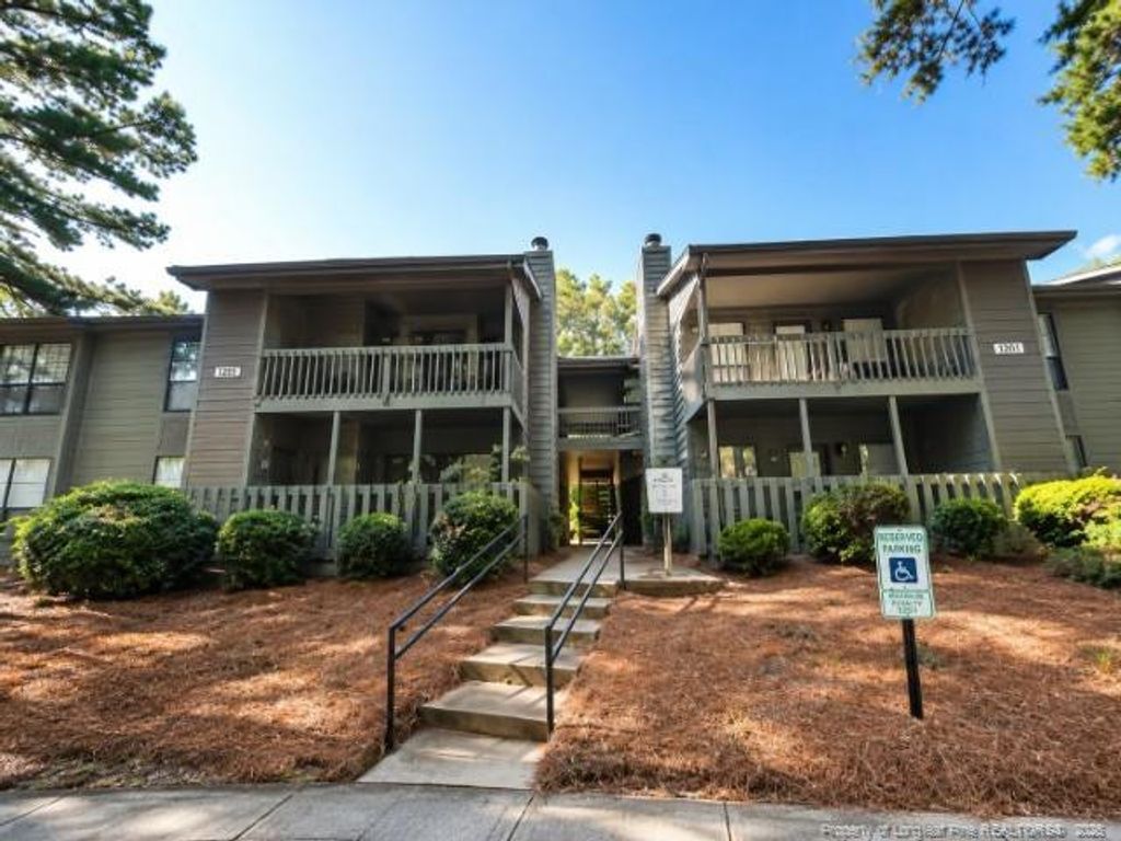 1820 Tryon Drive 6, Fayetteville, NC 28303