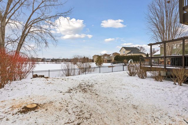 9487 208th Street W, Lakeville, MN 55044