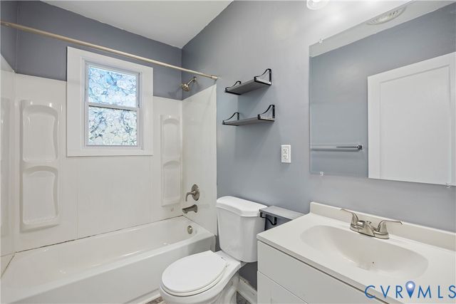 101 Slagle Ave, Petersburg, VA 23803