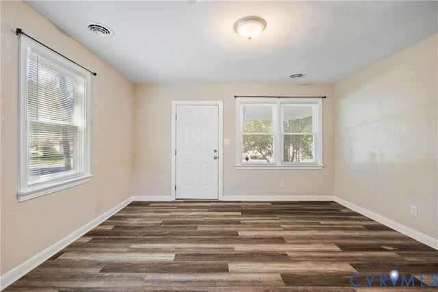 101 Slagle Ave, Petersburg, VA 23803
