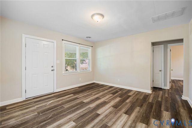 101 Slagle Ave, Petersburg, VA 23803
