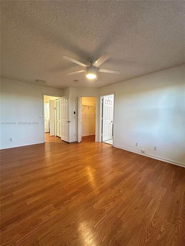 8655 N Southgate Shores Cir, Tamarac, FL 33321