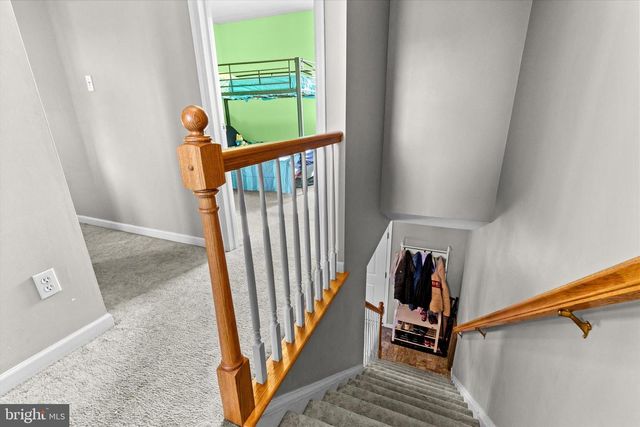 80 E BROOKFIELD DR, Lebanon, PA 17046