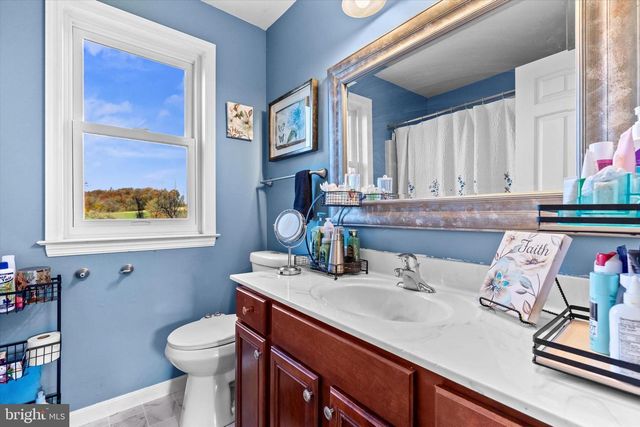 80 E BROOKFIELD DR, Lebanon, PA 17046