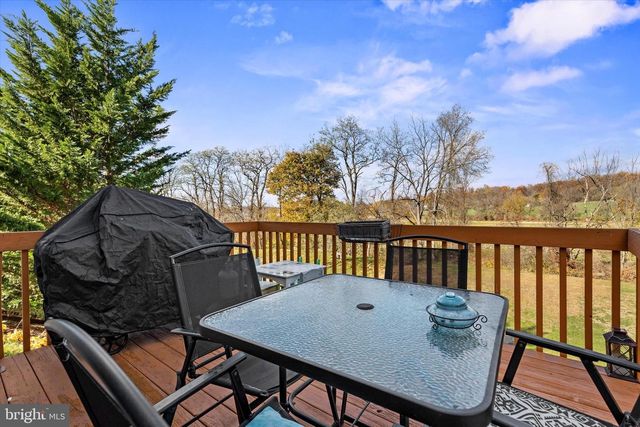 80 E BROOKFIELD DR, Lebanon, PA 17046