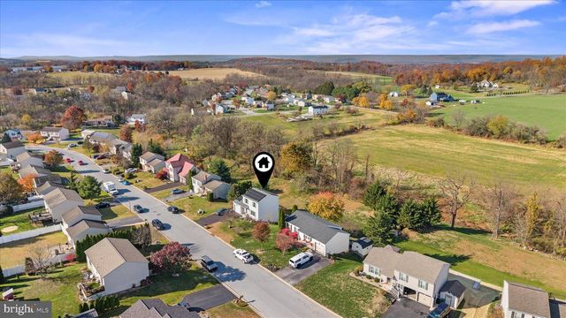 80 E BROOKFIELD DR, Lebanon, PA 17046