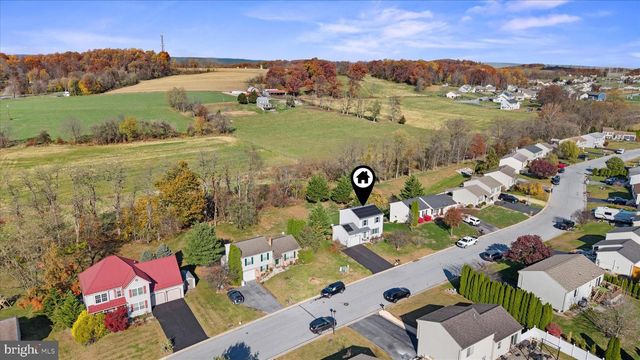 80 E BROOKFIELD DR, Lebanon, PA 17046