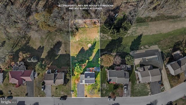 80 E BROOKFIELD DR, Lebanon, PA 17046