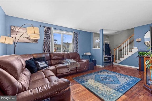 80 E BROOKFIELD DR, Lebanon, PA 17046