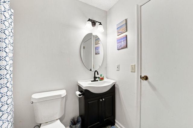 1870 Auburn Ln Apt 22F, Surfside Beach, SC 29575