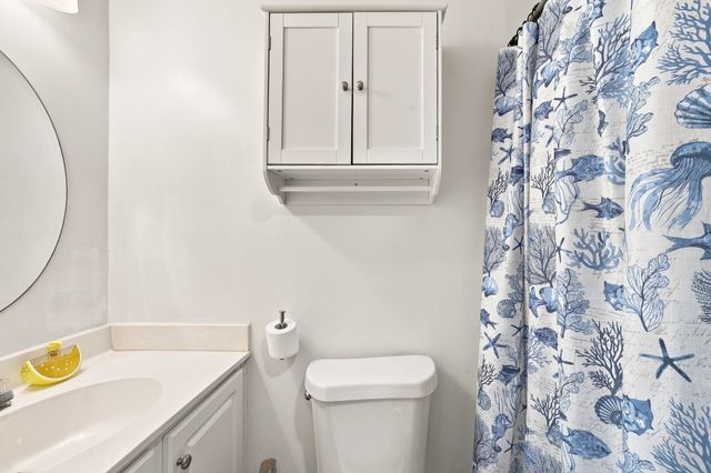 1870 Auburn Ln Apt 22F, Surfside Beach, SC 29575
