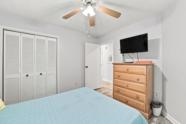 1870 Auburn Ln Apt 22F, Surfside Beach, SC 29575