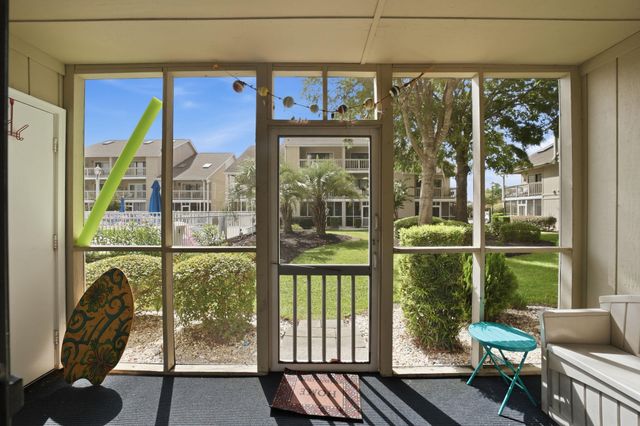 1870 Auburn Ln Apt 22F, Surfside Beach, SC 29575