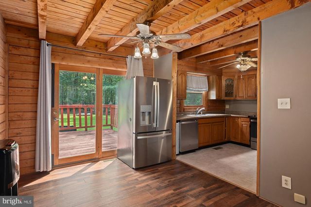 2425 HENSON DR, Marriottsville, MD 21104