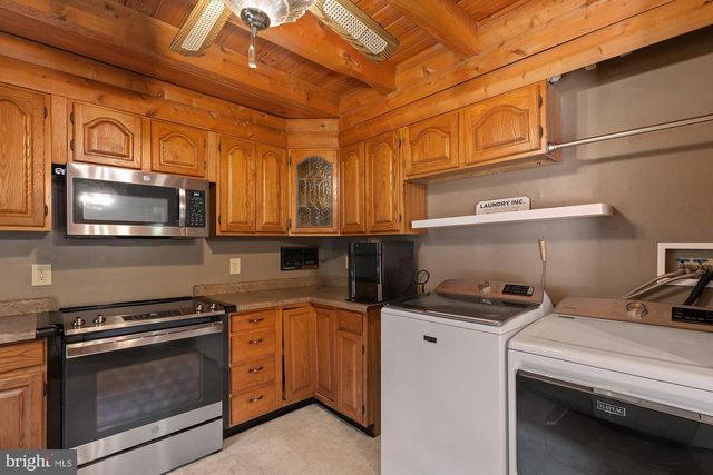 2425 HENSON DR, Marriottsville, MD 21104