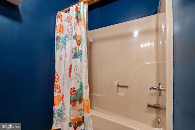 2425 HENSON DR, Marriottsville, MD 21104