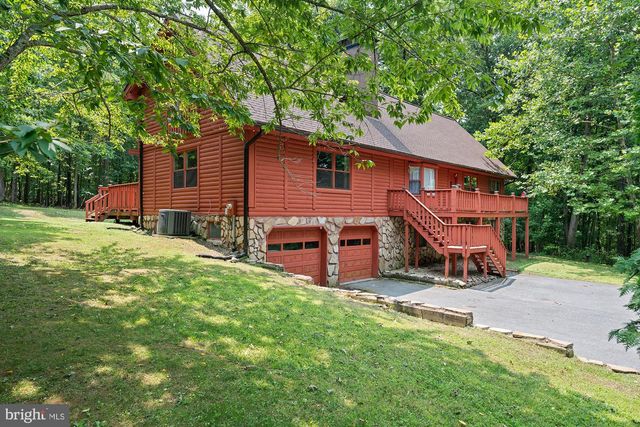2425 HENSON DR, Marriottsville, MD 21104