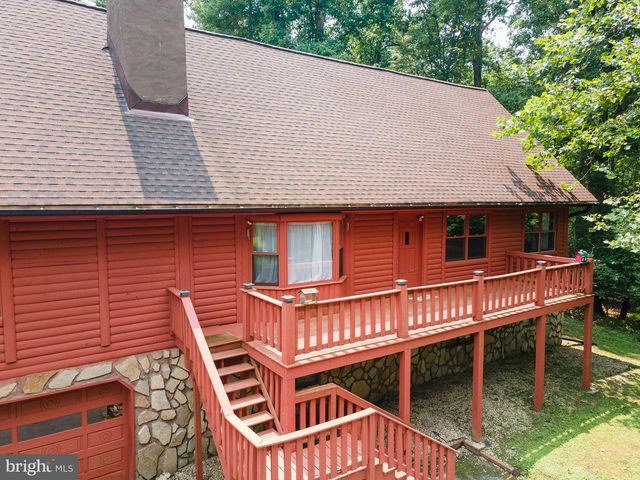 2425 HENSON DR, Marriottsville, MD 21104