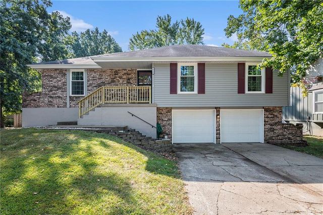 19117 E 14TH Street, Independence, MO 64056