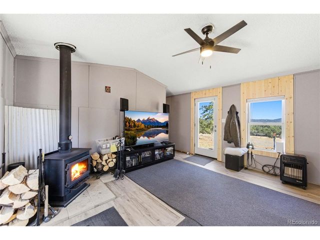 987 14th Trl, Cotopaxi, CO 81223