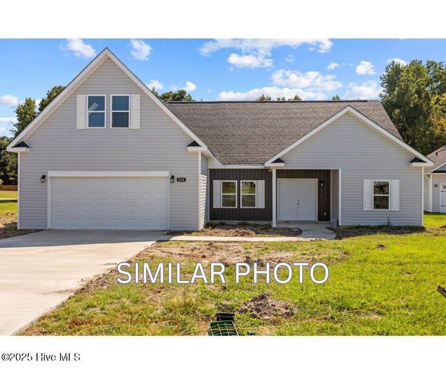 603 Pennywort Court, Sneads Ferry, NC 28460