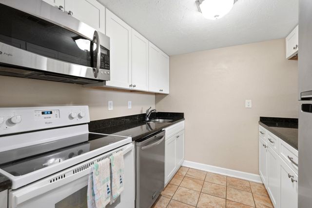 601 Mitchell Dr Apt 403, Myrtle Beach, SC 29577