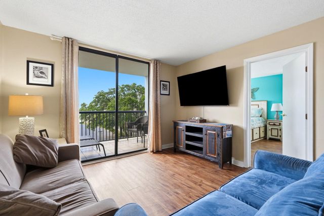 601 Mitchell Dr Apt 403, Myrtle Beach, SC 29577